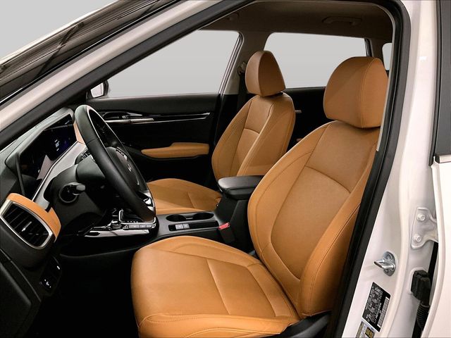 2024 Kia Seltos SX White at South Hills Kia
