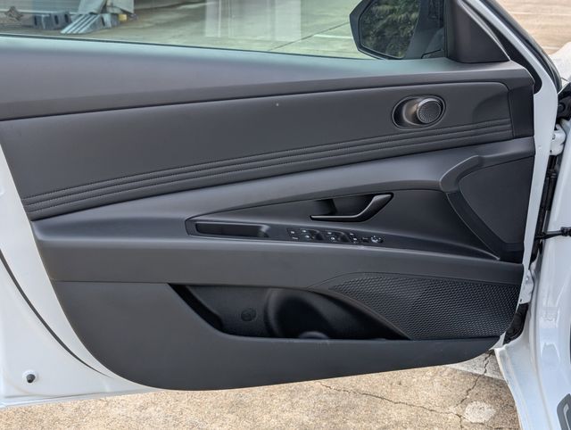 2026 Hyundai Elantra SEL Sport - 9