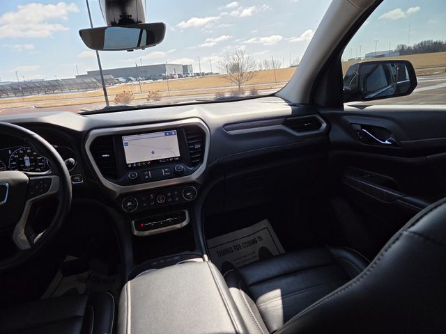 2022 GMC Acadia Denali