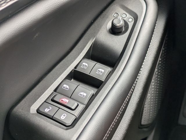 2026 Jeep Grand Cherokee L Altitude 4x4