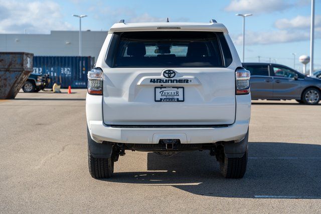 2018 Toyota 4Runner SR5 Premium 6