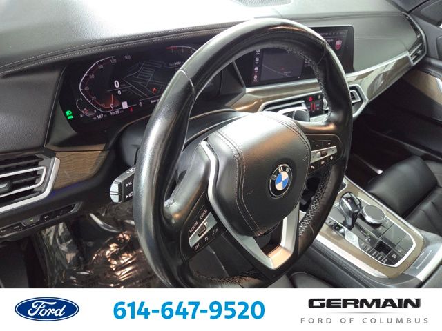 Certified Used 2019 Gray BMW xDrive40i image 18