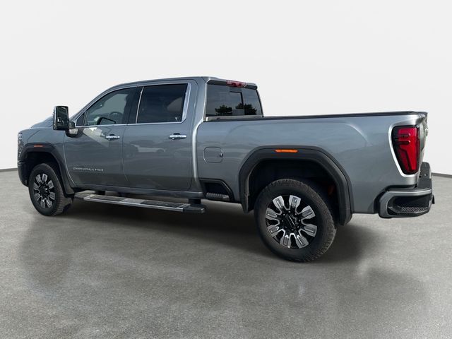 Used 2025 Silver GMC Denali image 3
