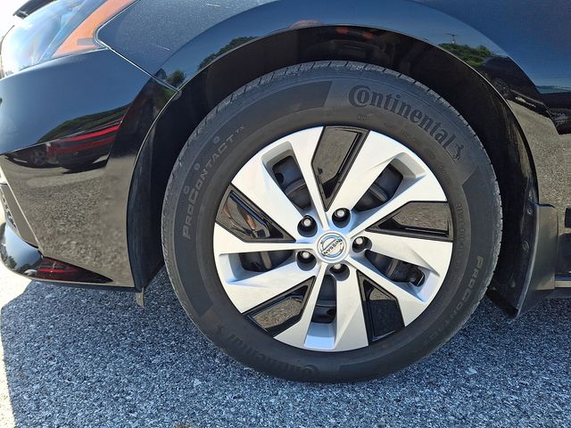 Used 2022 Nissan Altima Sedan