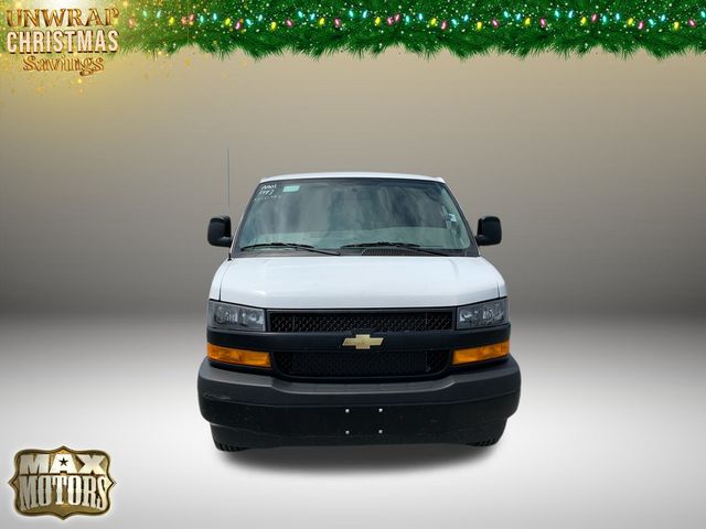 2022 Chevrolet Express 3500 Work Van 2