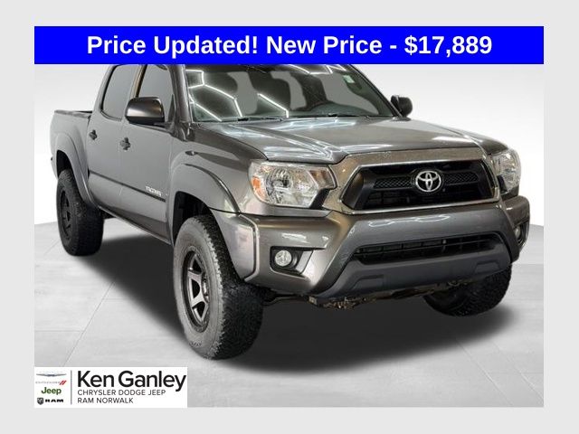 Magnetic Gray Metallic 2014 Toyota Tacoma Pickup Truck Four-Wheel Drive 5-Speed Automatic