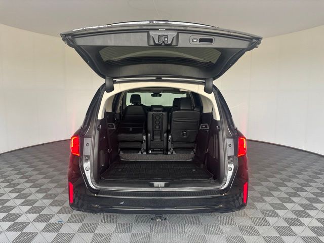 Used 2025 Honda Odyssey Van