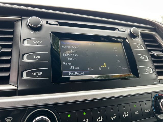 used 2019 Toyota Highlander car, priced at $23,999