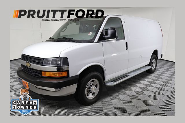 Summit White 2024 Chevrolet Express Cargo 2500 RWD Van Rear-Wheel Drive 8-Speed Automatic Overdrive