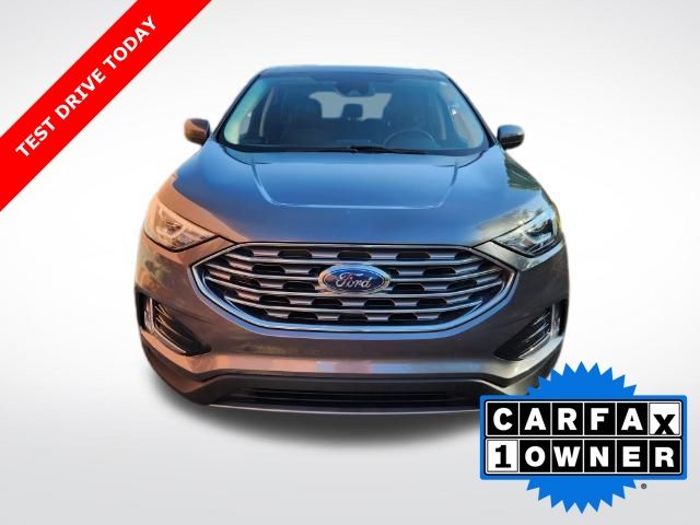 2021 Ford Edge  6