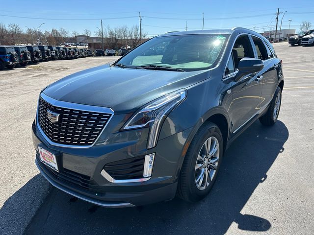 Used 2021 Cadillac XT5 Premium Luxury with VIN 1GYKNDRS7MZ115423 for sale in Kansas City