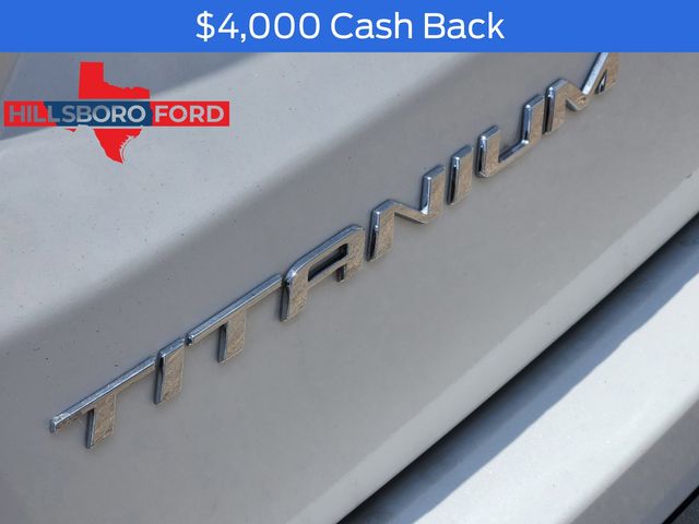 2024 Ford Edge Titanium 7