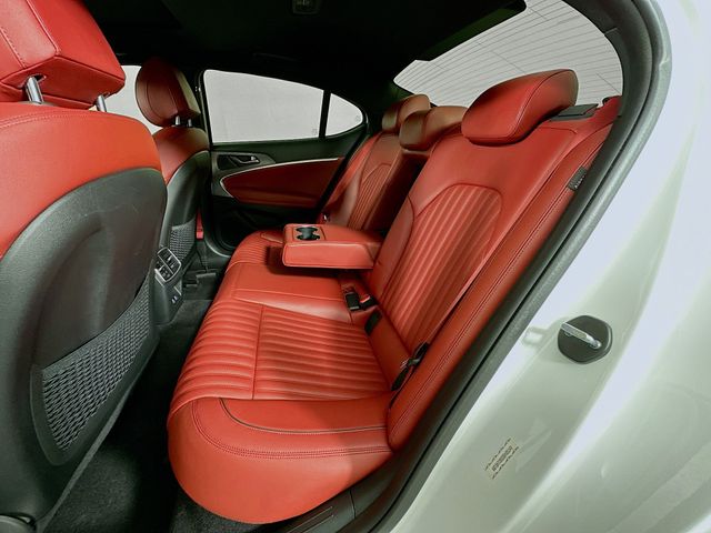 Thumbnail: 2025 Genesis G70 - 25