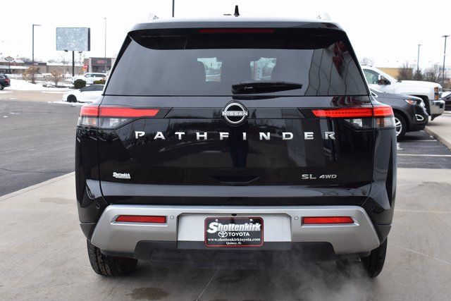 Used 2025 Nissan Pathfinder SUV