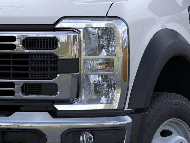 2025 Ford F-550 Super Duty 
