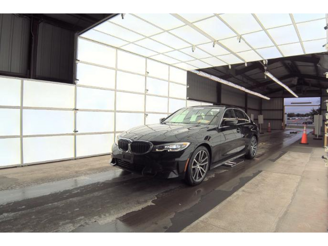 2021 BMW 3 Series 330i xDrive 3