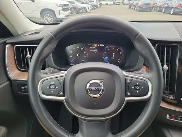 2021 Volvo XC60 T5 Momentum 22