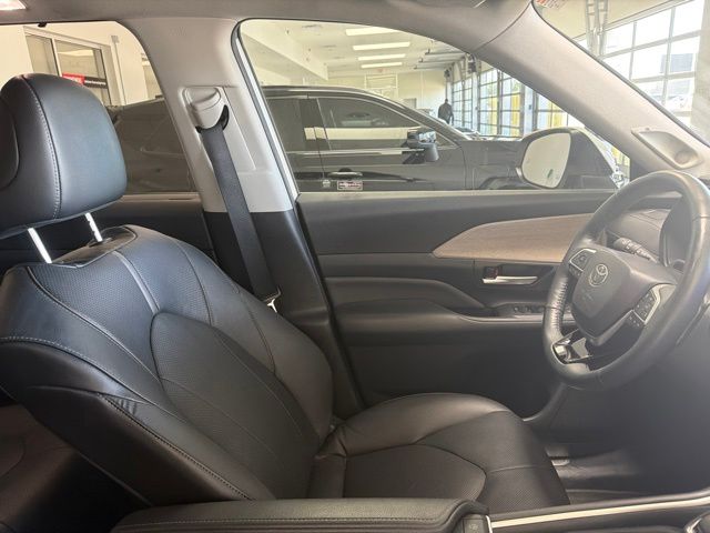 2024 Toyota Grand Highlander Platinum White at Don McGill Toyota