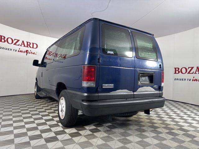 2008 Dark Blue Pearl Ford E-150 XLT RWD