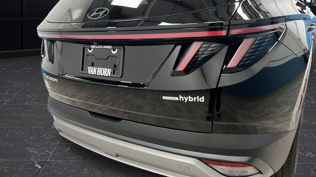 Used 2025 Ash Black Hyundai Limited image 39