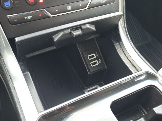 2019 Ford Edge Titanium:45449B