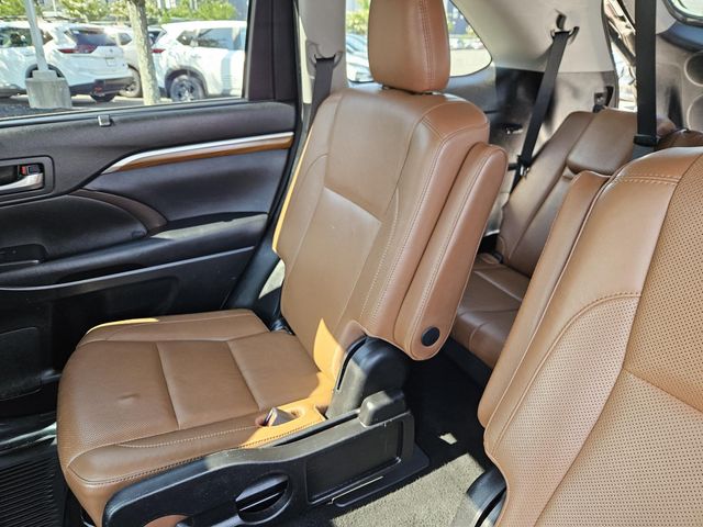 Used 2018 Toyota Highlander SUV