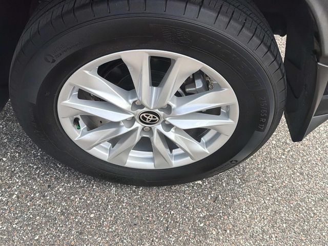 Used 2024 Toyota Corolla Cross SUV