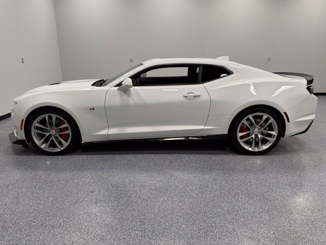 Used 2022 White Chevrolet SS image 5