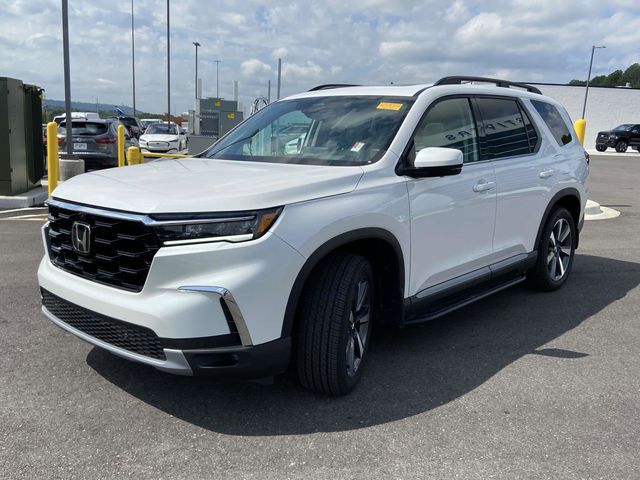 2025 Honda Pilot Elite 8