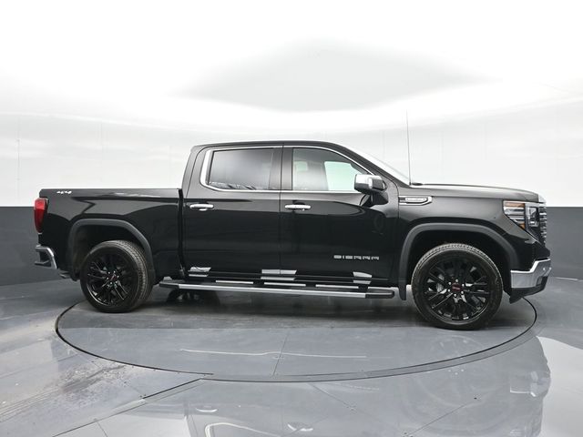 2024 GMC Sierra 1500 SLT 8