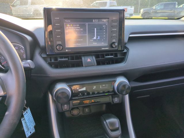 Used 2020 Silver Toyota LE image 20