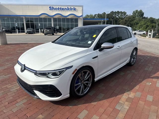 2024 Volkswagen Golf R Golf R 4-door DSG's photo
