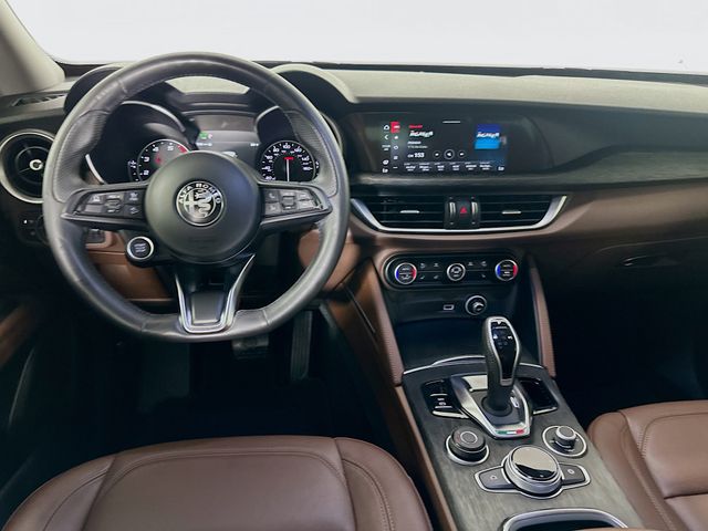 Thumbnail: 2020 Alfa Romeo Stelvio - 21