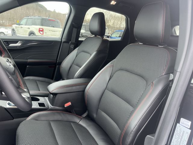 New 2026 Black Ford ST-Line Select image 15