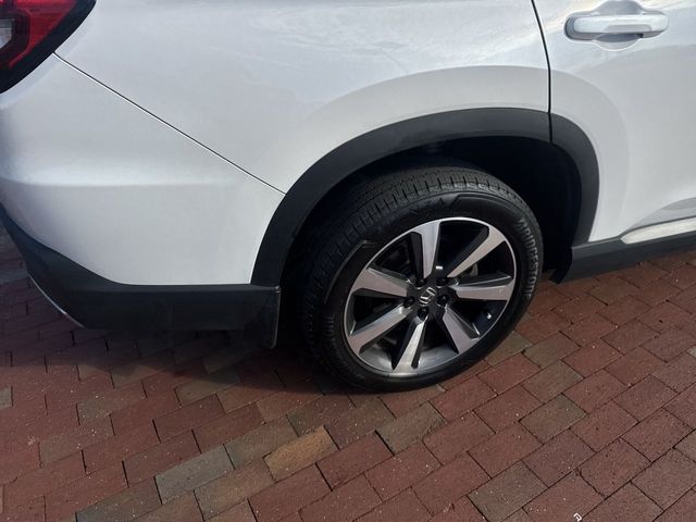 Used 2025 Honda Pilot SUV