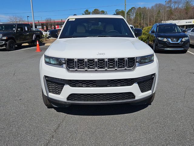 New 2026 White/off-white Jeep Limited image 2