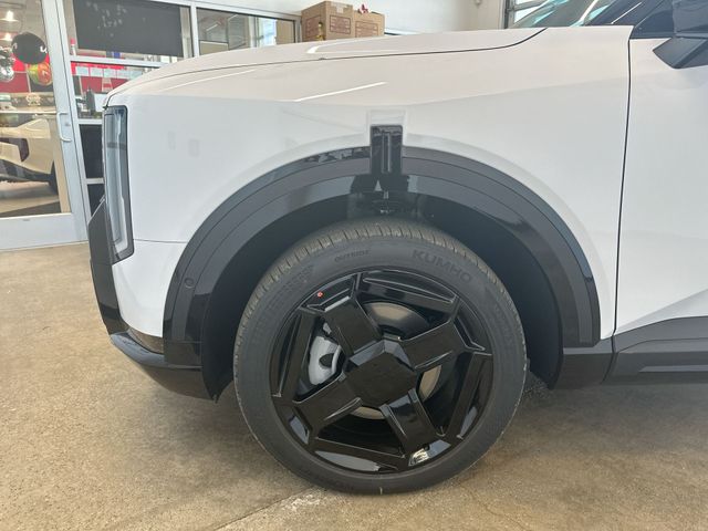 New 2027 White Kia X-Line SX Prestige image 21