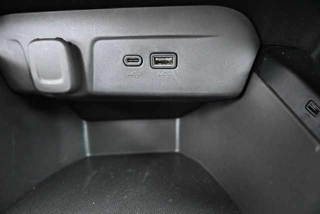 Used 2025 Chevrolet Trax SUV