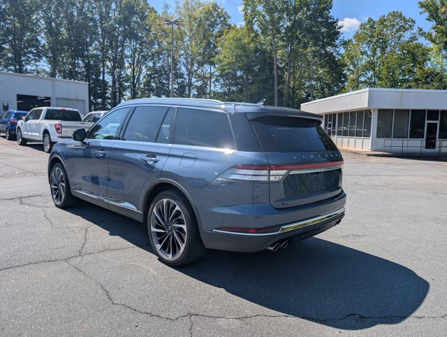 Used 2021 Blue Lincoln Reserve image 3