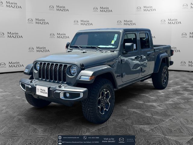 Sting-Gray Clearcoat 2023 Jeep Gladiator Pickup Truck Four-Wheel Drive 8-Speed Automatic