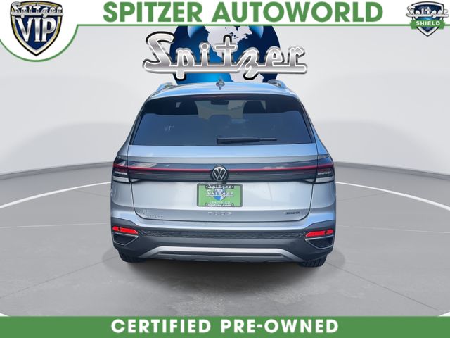 Certified Used 2025 Silver Volkswagen 1.5T SE image 8