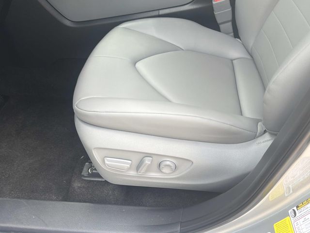 Used 2025 Toyota Highlander Hybrid SUV