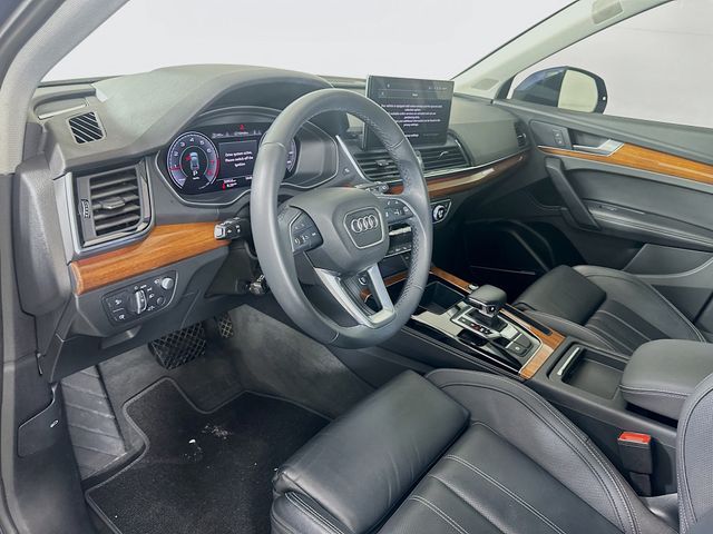 Thumbnail: 2022 Audi Q5 - 9