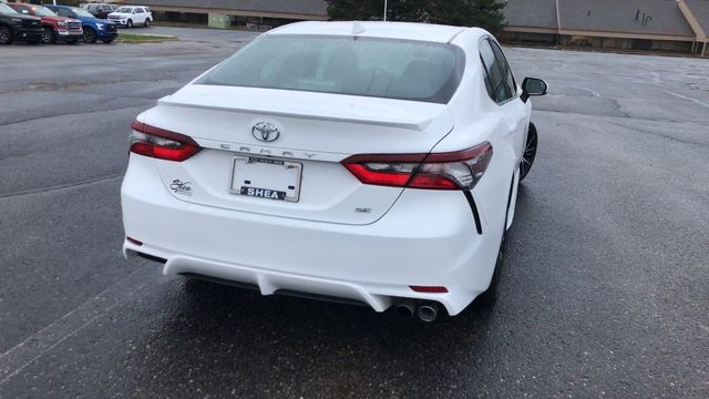 2022 Toyota Camry SE 7