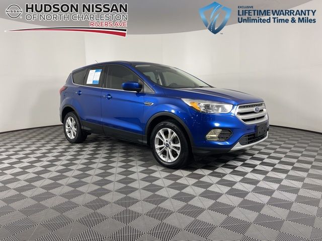 2019 Ford Escape SE 1