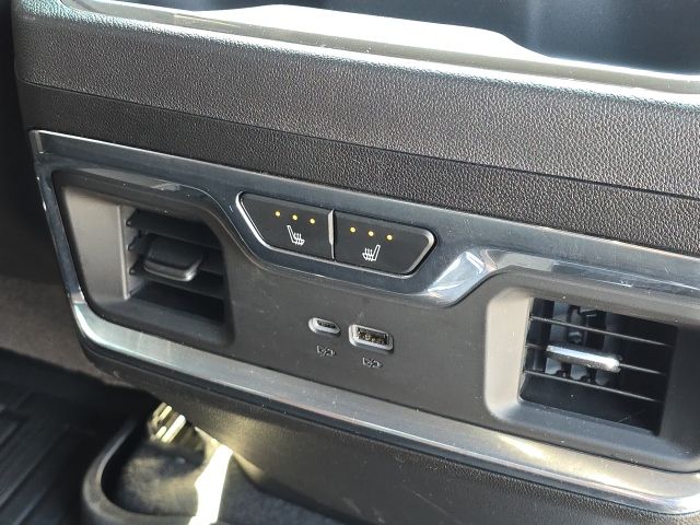 2025 GMC Sierra 1500 Denali Ultimate:C02563