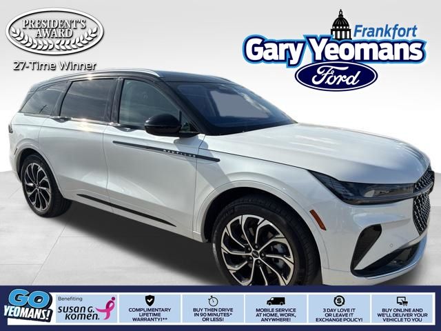 White Platinum Clearcoat Metallic 2025 Lincoln Nautilus Reserve AWD SUV / Crossover All-Wheel Drive 8-Speed Automatic