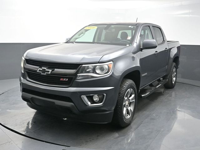 Cyber Gray Metallic 2016 Chevrolet Colorado Z71 Crew Cab RWD Pickup Truck 4X2 6-Speed Automatic