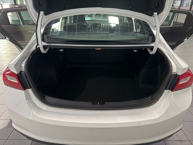 2023 Chevrolet Malibu LT White at Davis Toyota of Orangeburg