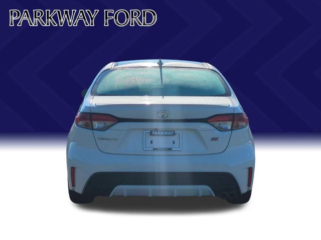 Used 2021 White Toyota SE image 4